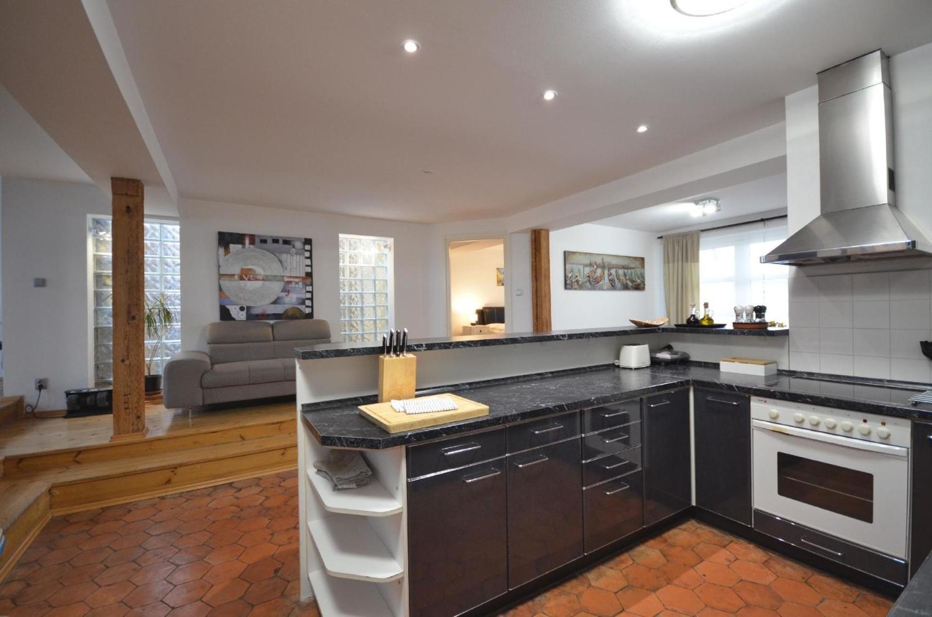 Apartamento Dachgeschosswohnung Josefov Fuer 8 Personen In