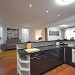 Dachgeschosswohnung Josefov Fuer 8 Personen In Prag